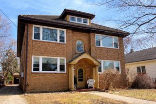 2123 Douglas Street, Rockford, IL 61103