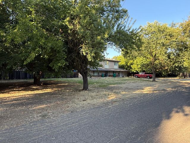 6368 Hidden Acres Rd, Stockton, CA 95212