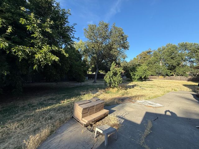 6368 Hidden Acres Rd, Stockton, CA 95212