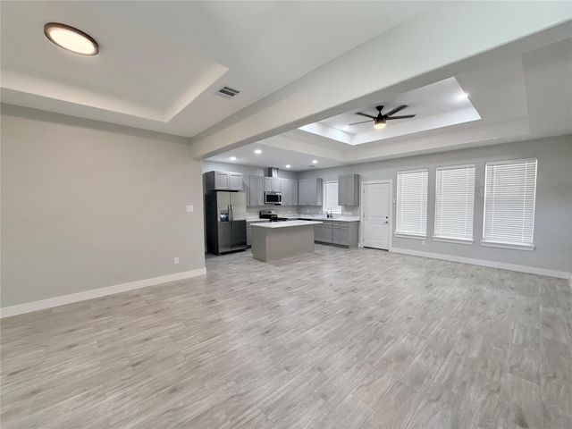 1214 Road 5203, Cleveland, TX 77327