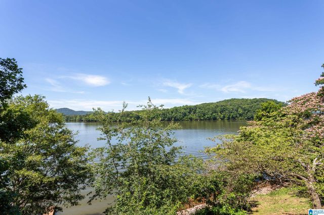 1261 LAKEMONT DRIVE, Southside, AL 35907