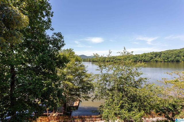 1261 LAKEMONT DRIVE, Southside, AL 35907