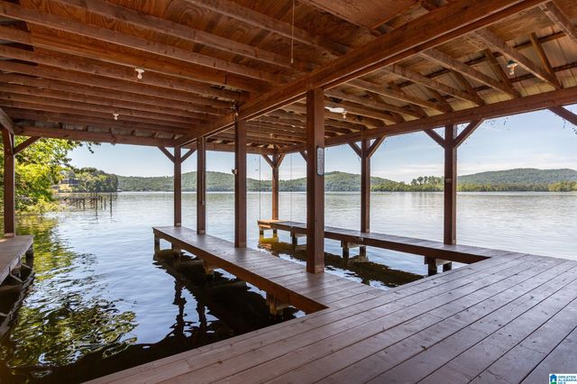 1261 LAKEMONT DRIVE, Southside, AL 35907