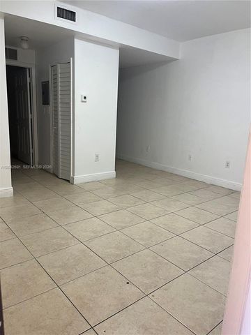 2185 NW 16th Ter 10, Miami, FL 33125