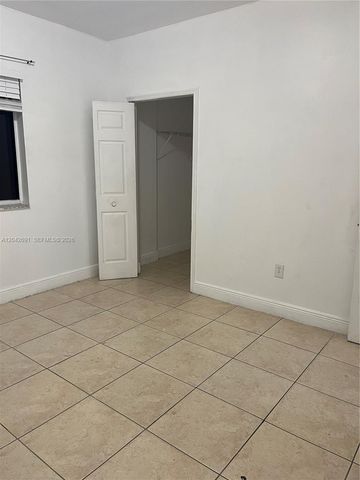 2185 NW 16th Ter 10, Miami, FL 33125