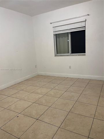 2185 NW 16th Ter 10, Miami, FL 33125