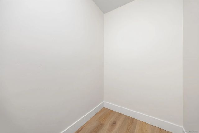 227 Hill Dr, Vista, CA 92083