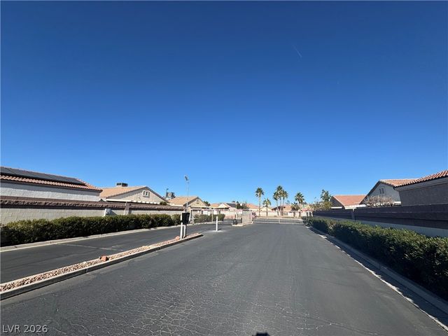 5111 Mascaro Drive, Las Vegas, NV 89122