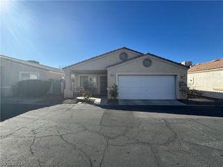 5111 Mascaro Drive, Las Vegas, NV 89122