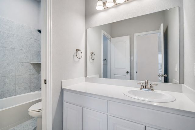 354 Sweetspire Drive, Royse City, TX 75189