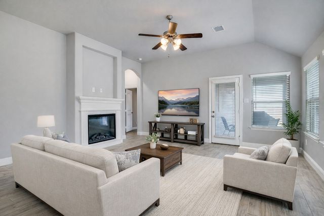 354 Sweetspire Drive, Royse City, TX 75189