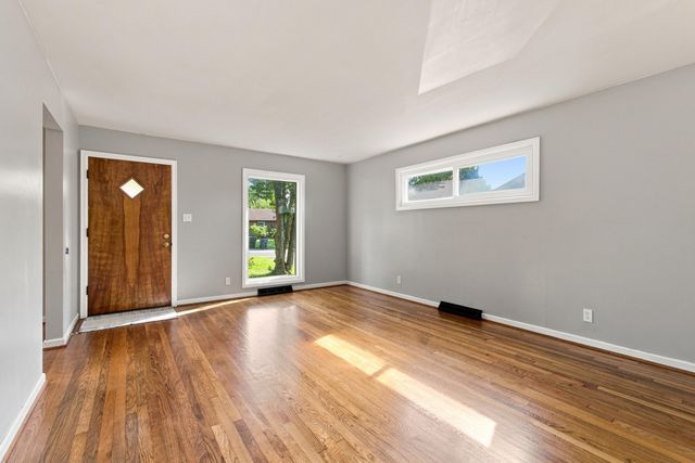 1907 Port Royal Court, Lexington, KY 40504