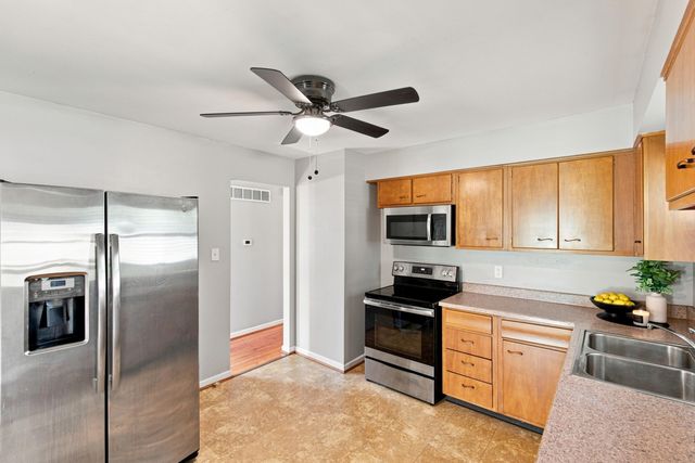 1907 Port Royal Court, Lexington, KY 40504
