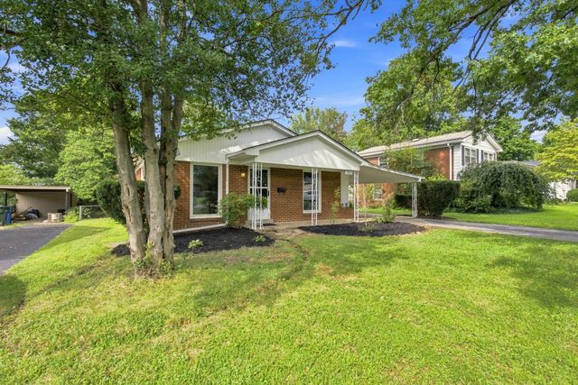 1907 Port Royal Court, Lexington, KY 40504