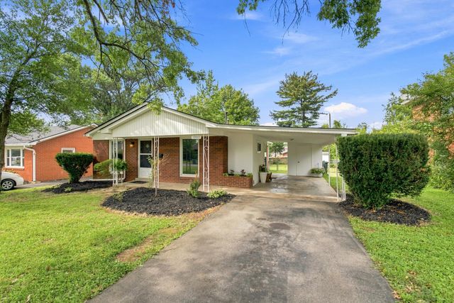 1907 Port Royal Court, Lexington, KY 40504