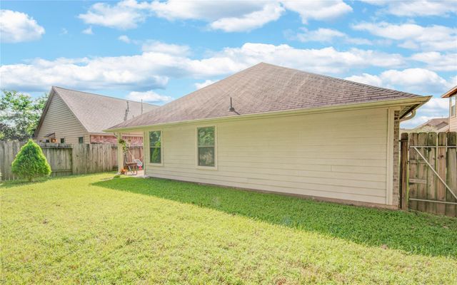 19202 Shire Horse Boulevard, Porter, TX 77365
