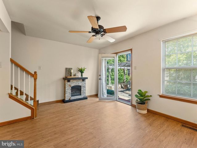 3664 NANCY WARD CIR, Doylestown, PA 18902