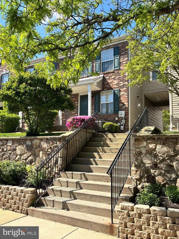 3664 NANCY WARD CIR, Doylestown, PA 18902