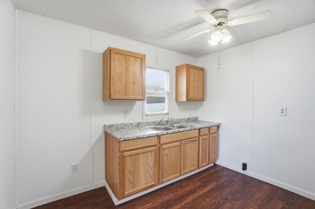 1835 S Sweetbriar Lane 1835 S Sweetbriar Lane, Springfield, OH 45505