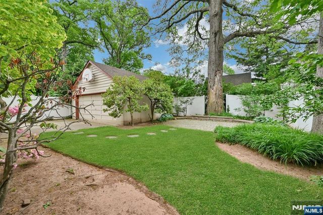 340 Sherman Avenue, Teaneck, NJ 07666