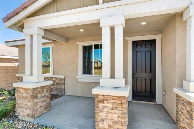 13845 Mesa View Drive, Victorville, CA 92392