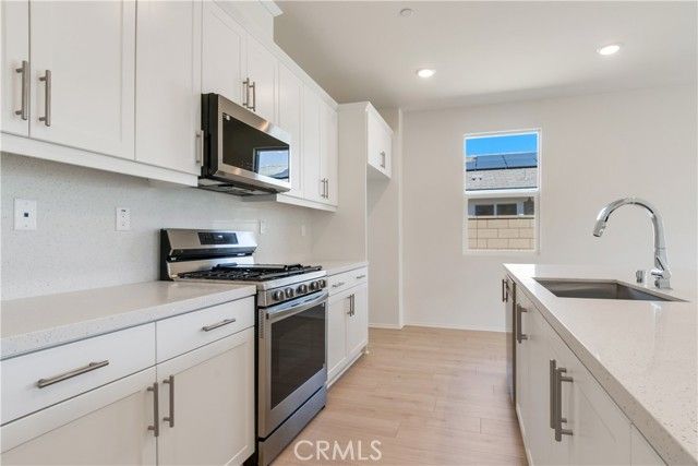 13845 Mesa View Drive, Victorville, CA 92392