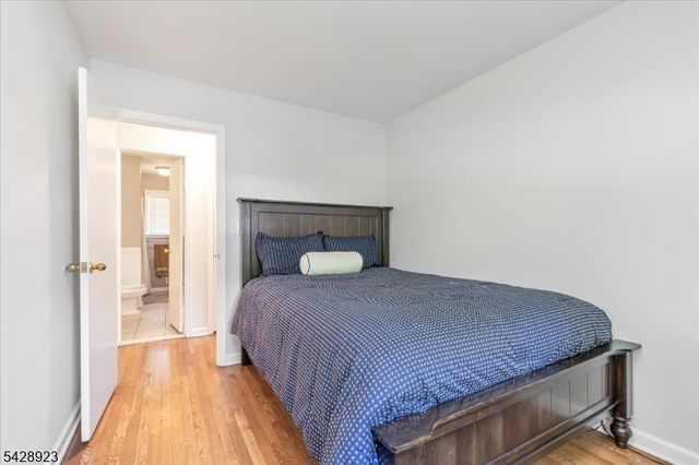 2107 Meadowview Rd, Scotch Plains Twp., NJ 07076