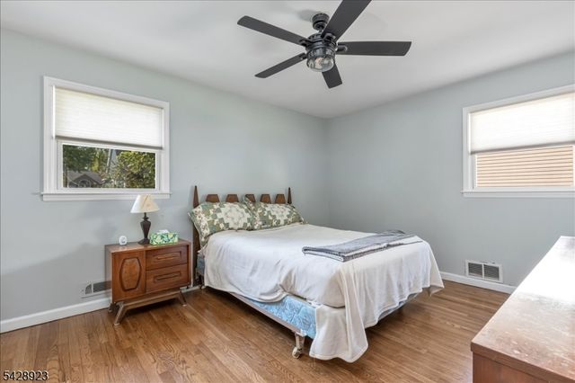 2107 Meadowview Rd, Scotch Plains Twp., NJ 07076