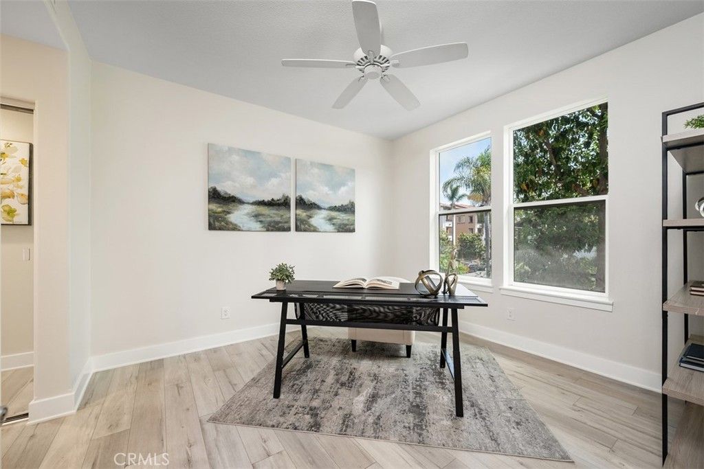 Image 27 of property listing at 5701 Kiyot Way 13, Playa Vista, CA 90094