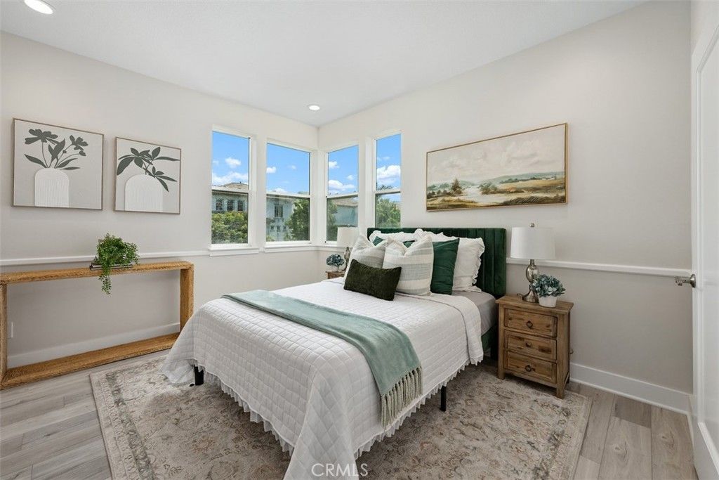 Image 29 of property listing at 5701 Kiyot Way 13, Playa Vista, CA 90094