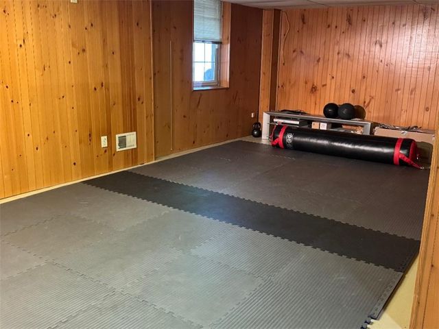 3619 Mccrady Rd, Churchill Boro, PA 15235