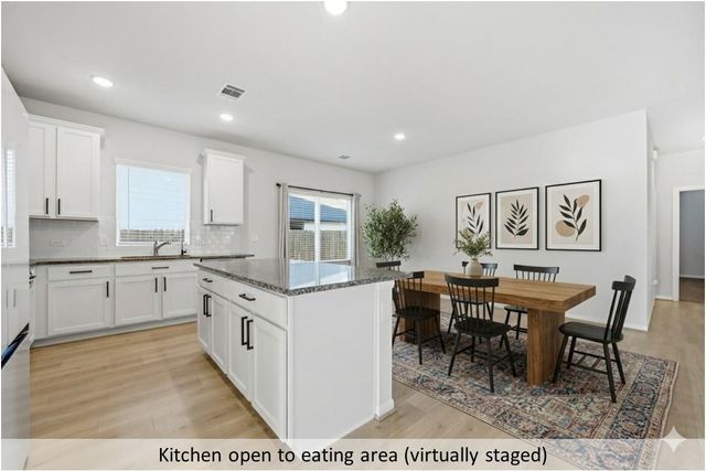 204 Bethany Creek DR, Hutto, TX 78634