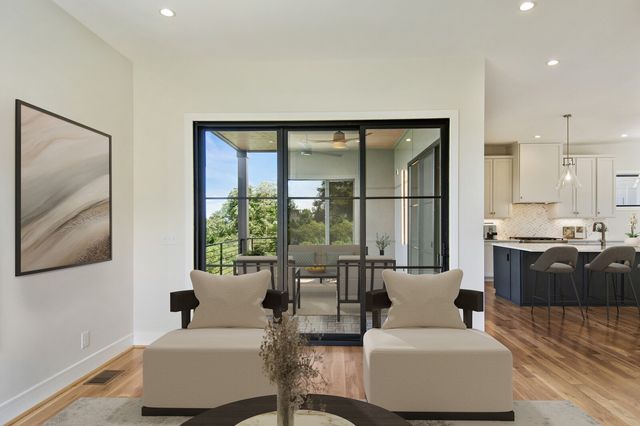 6012A Hill Circle, Nashville, TN 37209