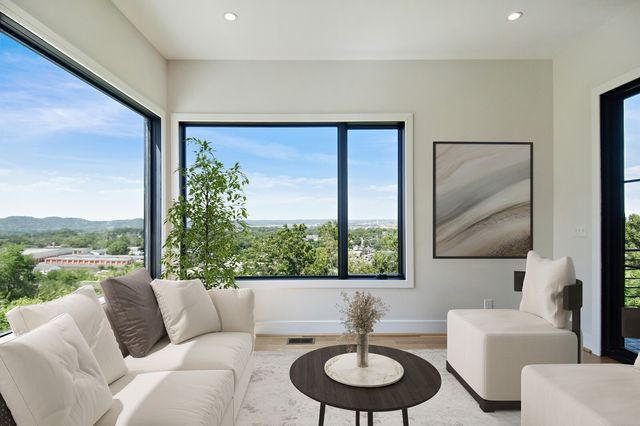 6012A Hill Circle, Nashville, TN 37209