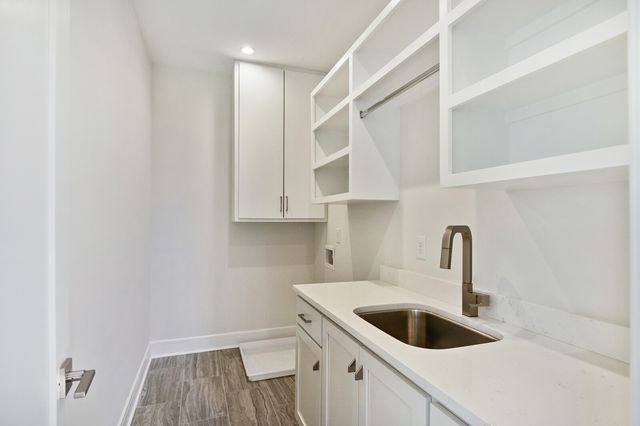 6012A Hill Circle, Nashville, TN 37209