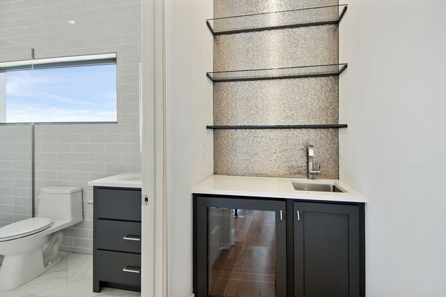 6012A Hill Circle, Nashville, TN 37209