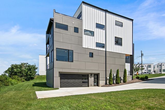 6012A Hill Circle, Nashville, TN 37209