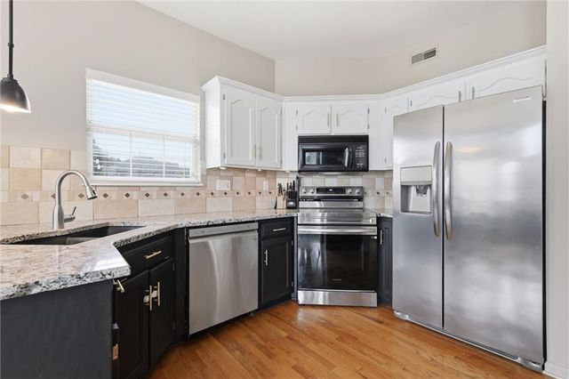 7703 Breckenridge Avenue, Kansas City, MO 64139