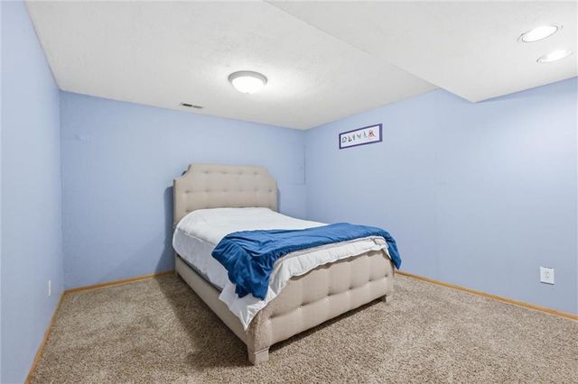 7703 Breckenridge Avenue, Kansas City, MO 64139