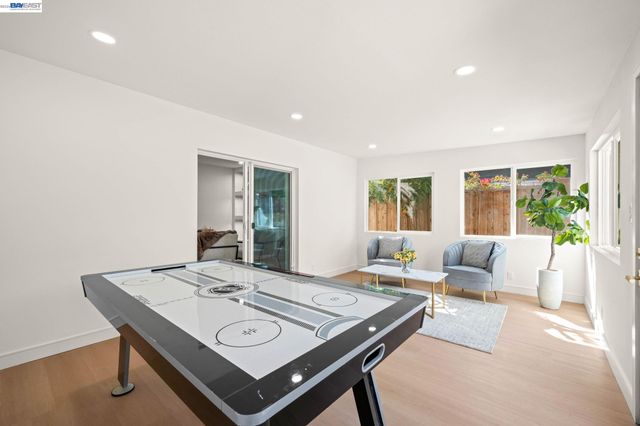 40884 Blacow Rd, Fremont, CA 94538