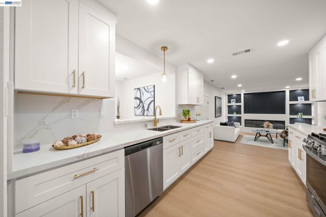 40884 Blacow Rd, Fremont, CA 94538