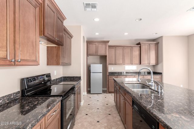 18431 W CINNABAR Avenue, Waddell, AZ 85355