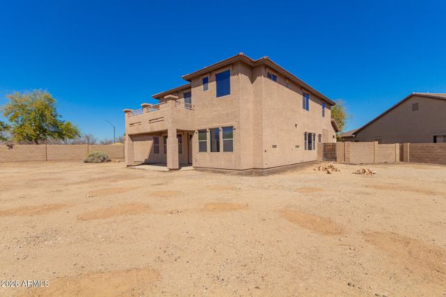 18431 W CINNABAR Avenue, Waddell, AZ 85355