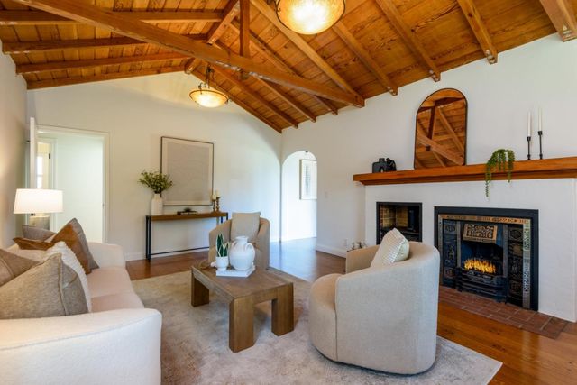 215 Victoria Road, Burlingame, CA 94010