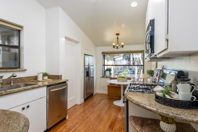 215 Victoria Road, Burlingame, CA 94010