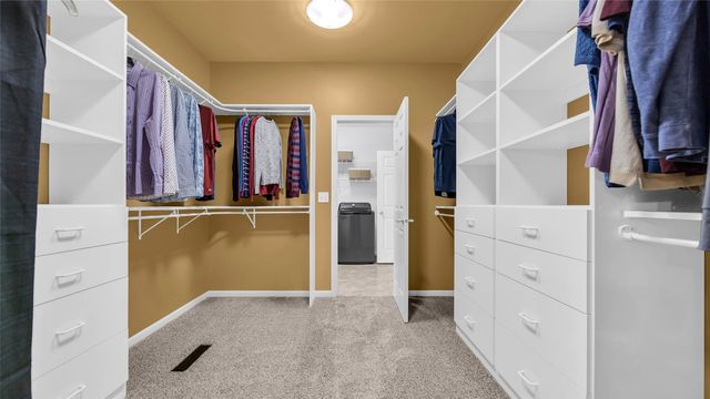 3075 Covey Run Court, Marion, IA 52302