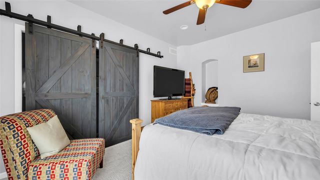 3075 Covey Run Court, Marion, IA 52302