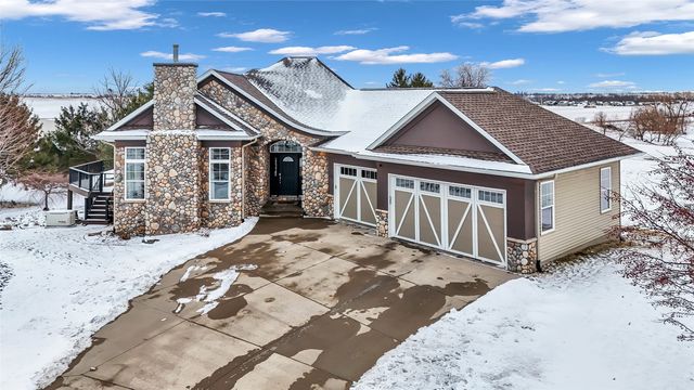 3075 Covey Run Court, Marion, IA 52302