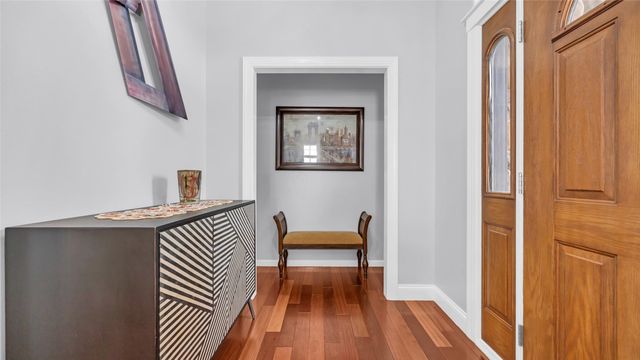 3075 Covey Run Court, Marion, IA 52302