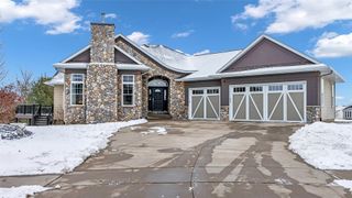 3075 Covey Run Court, Marion, IA 52302